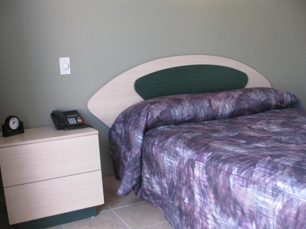 Motel Le Saint Alex Habitación foto